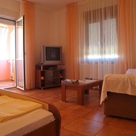 Apartments Banic Barbat na Rabu Buitenkant foto
