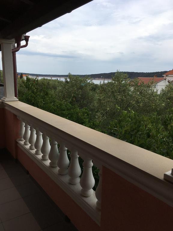 Apartments Banic Barbat na Rabu Buitenkant foto